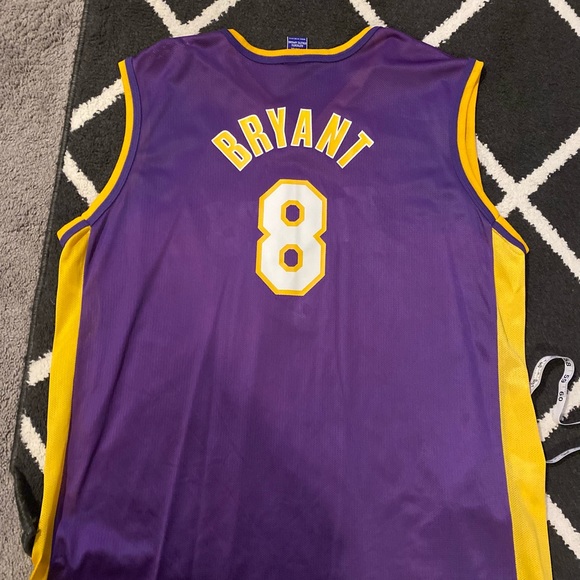 Vintage Champion Kobe Bryant Los Ángeles Lakers Jersey - Picture 2 of 6